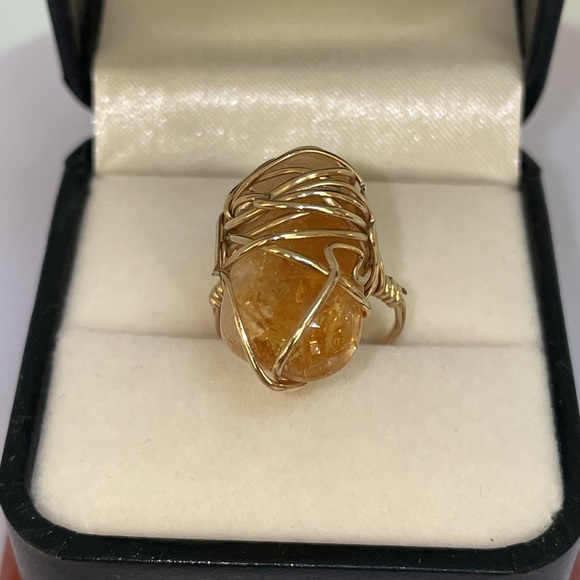 Custom Made Yellow Gold filled wire wrapped Citrine Gemstone Ring - Picture 3 of 16